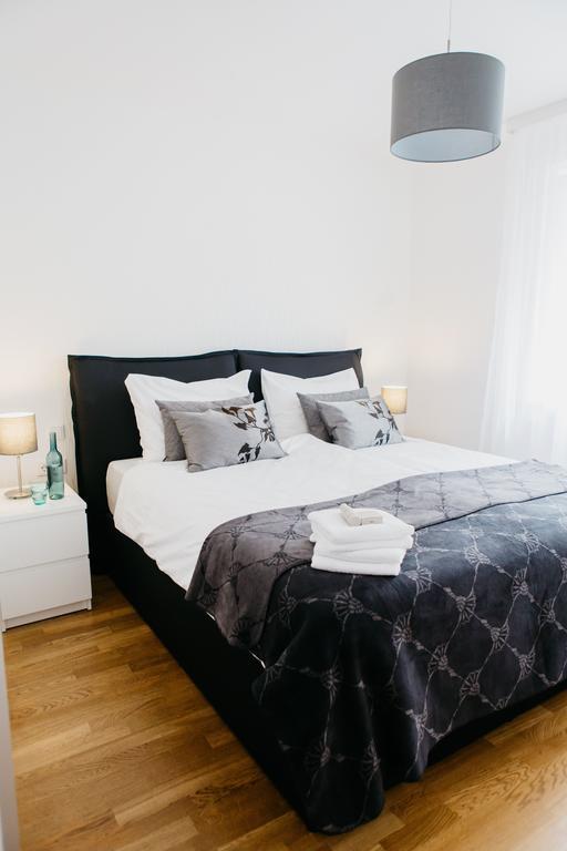 Home Sweet Apartments - A Cozy Welcome Виена Екстериор снимка